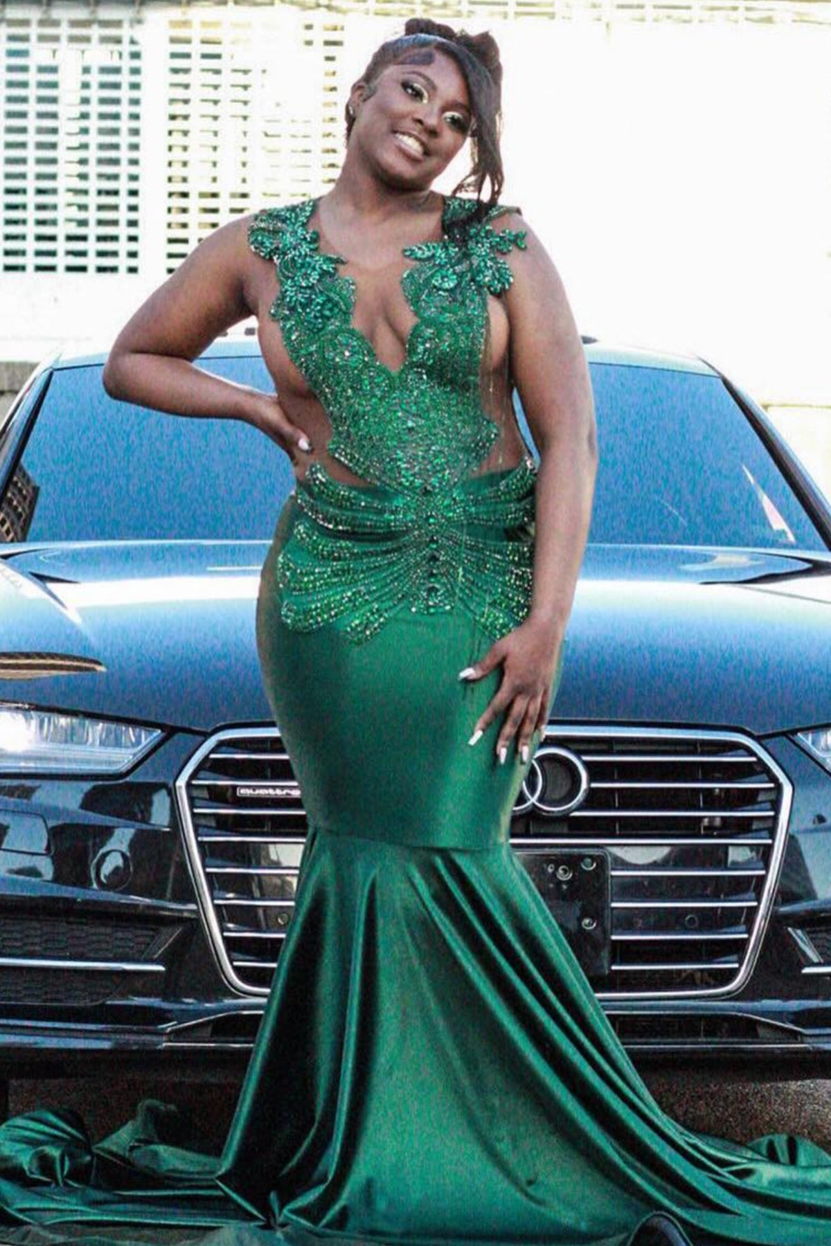 Popular Green V-Neck Beadings Mermaid Prom Dresses
