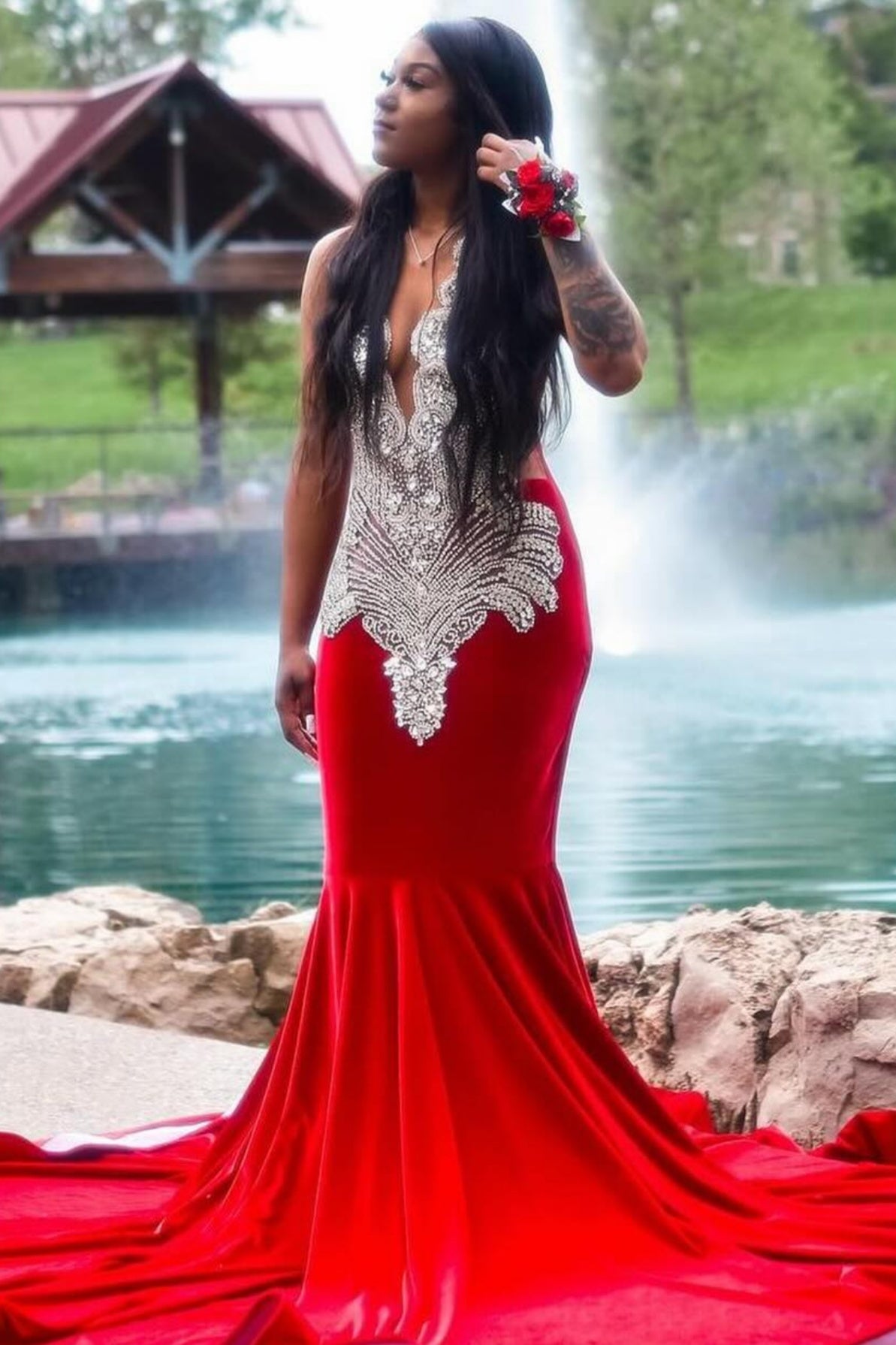 Fancy Red V-Neck Velvet Beadings Mermaid Prom Dresses
