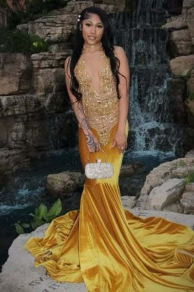 Exquisite Gold Deep V-Neck Beadings Mermaid Prom Dresses