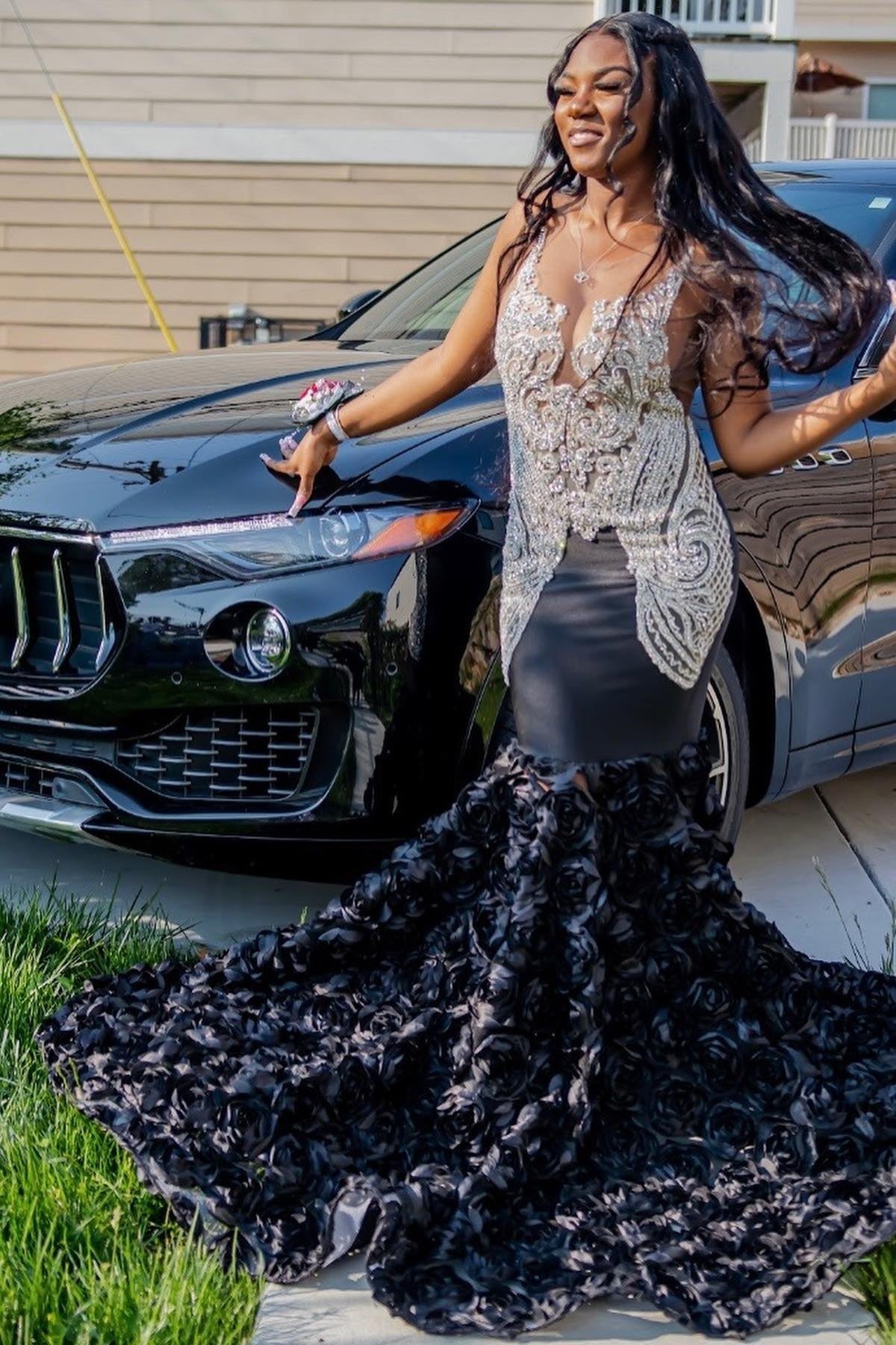 Exquisite Black Beadings Petal-shaped Layered Folds Mermaid Prom Dresses