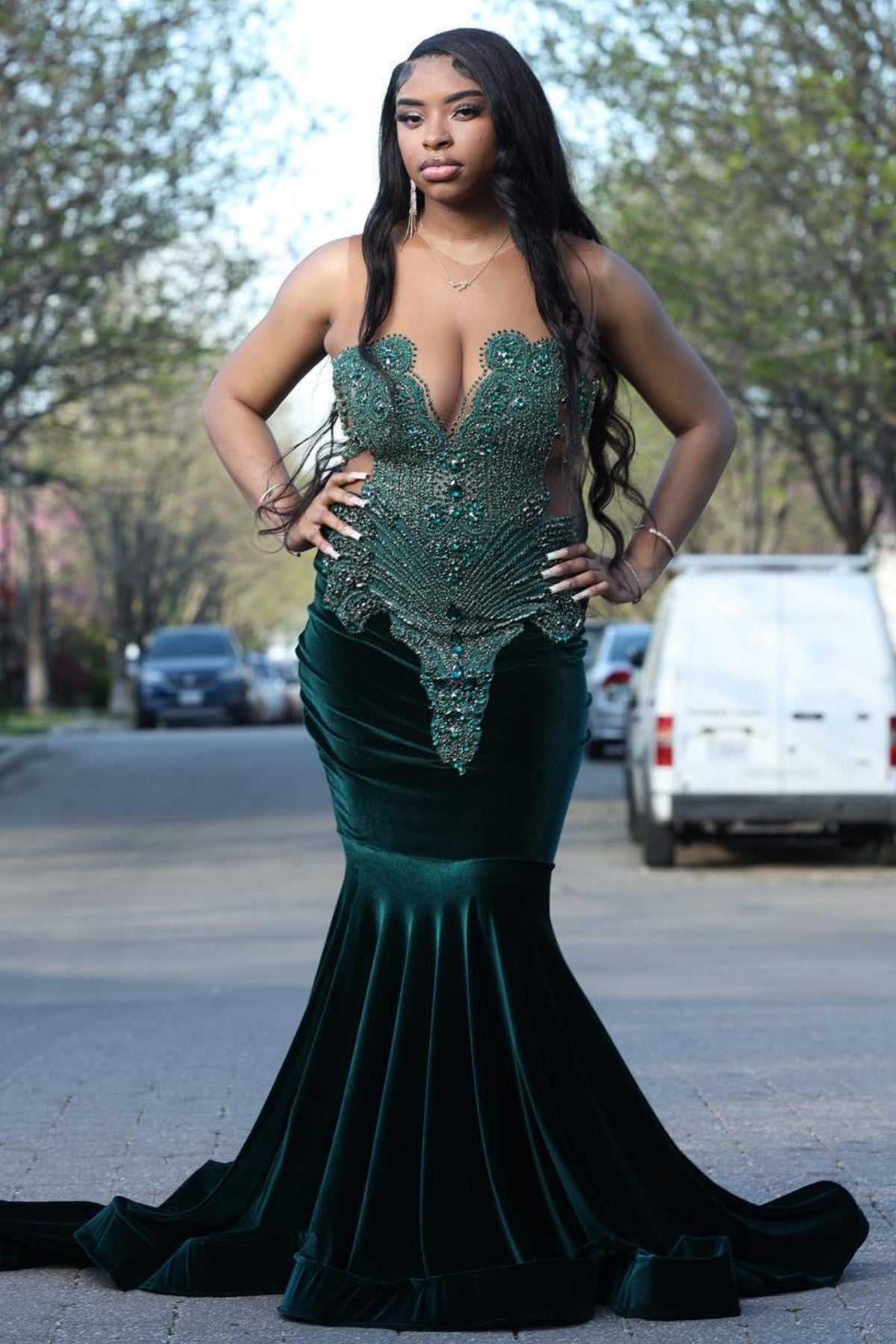 Elegant Dark Green Velvet V-Neck Beadings Mermaid Prom Dresses
