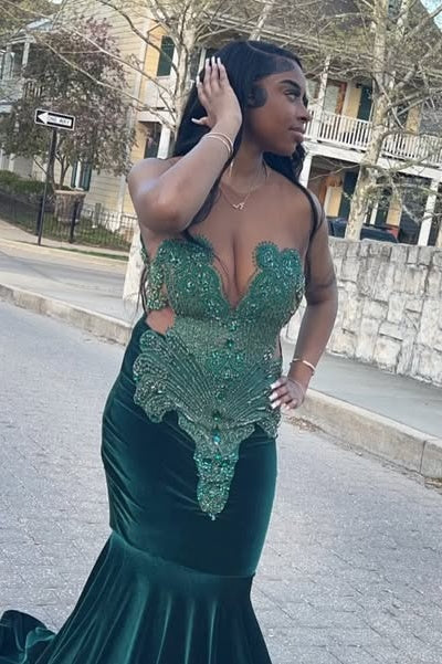 Elegant Dark Green Velvet V-Neck Beadings Mermaid Prom Dresses