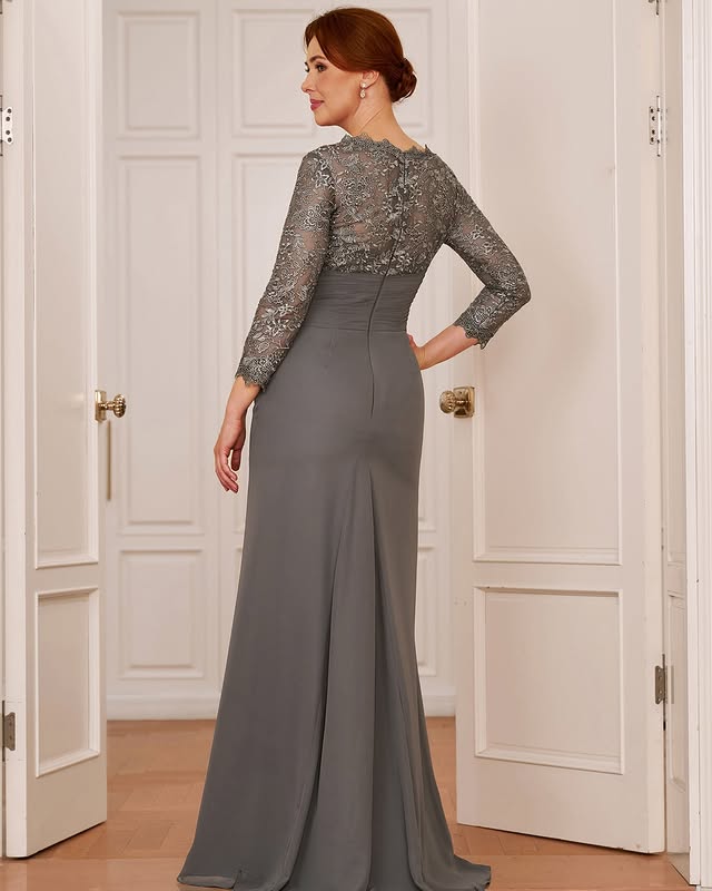 Generous Gray Lace Appliques Mother Of The Bride Dresses