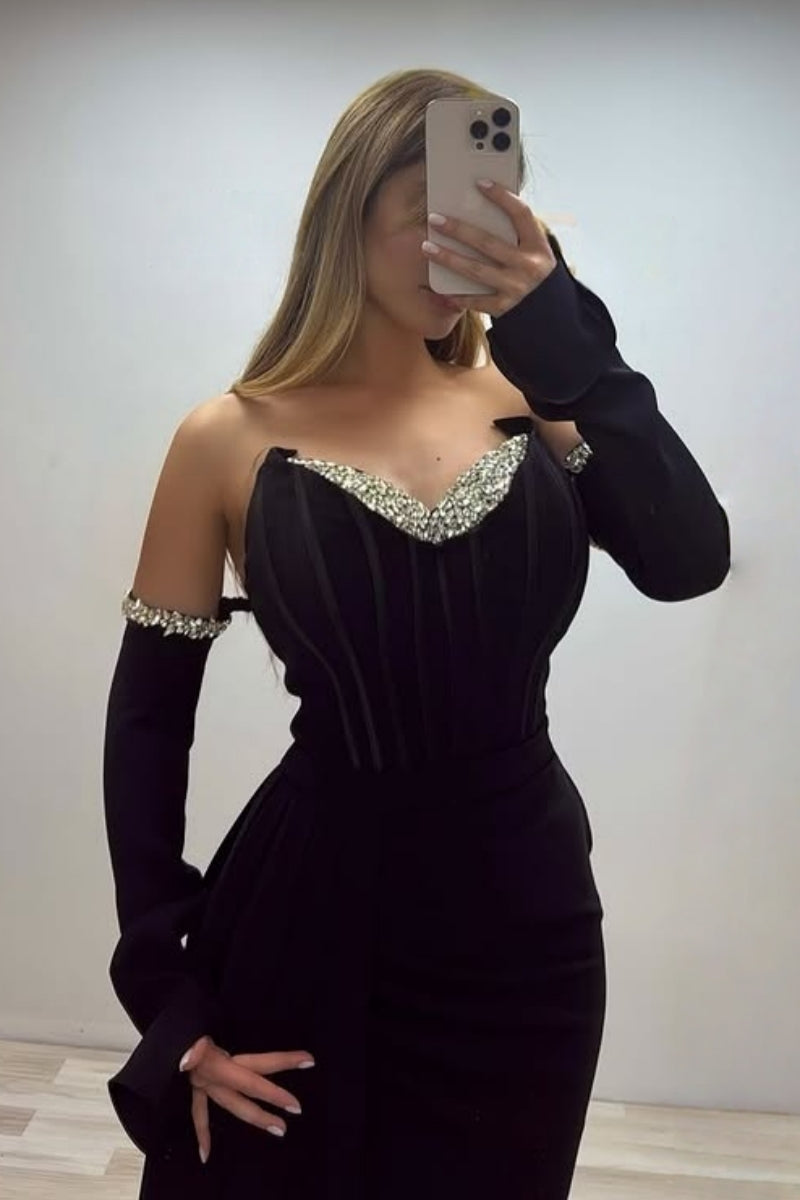 Modern Black Long Sleeves Sweetheart Evening Dresses With Beadings