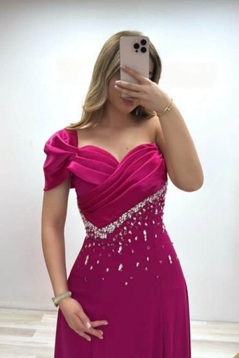 Wonderful Deep Pink One Shoulder Evening Dresses With Beadings