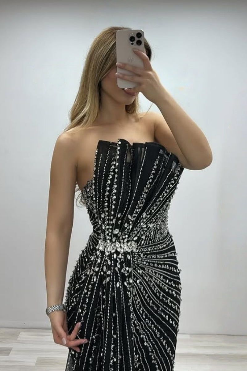 Decent Black Tulle Column Evening Dresses With Beadings