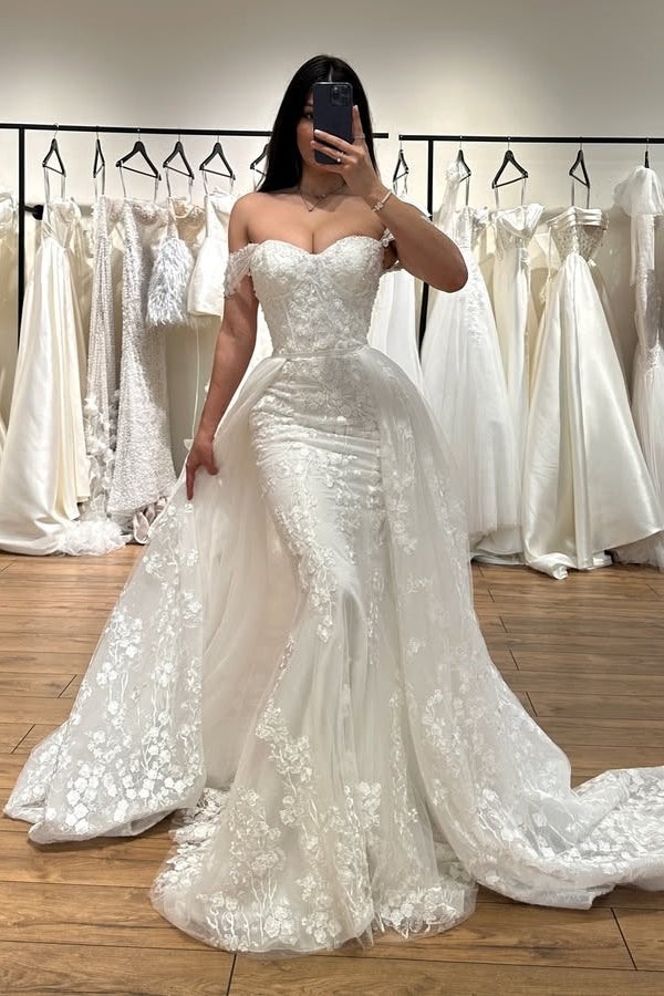 Fancy Off-The-Shoulder Lace Sheath Wedding Dresses With Panel Train