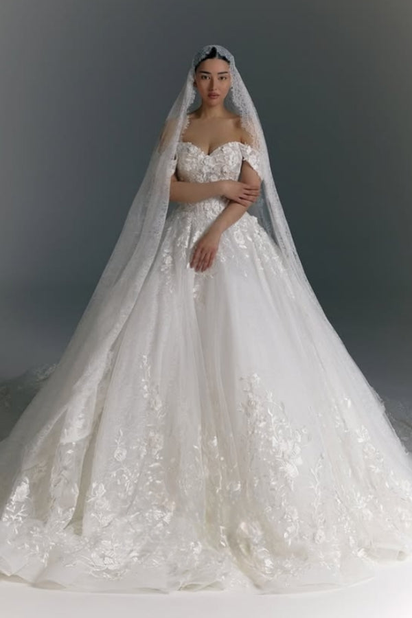 Fashion Off-The-Shoulder Appliques Ball Gown Wedding Dresses