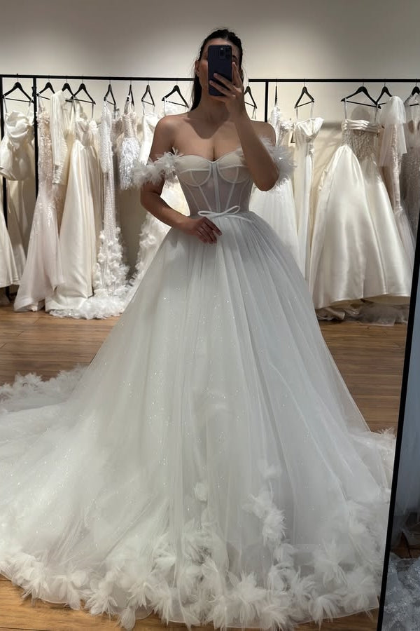 Gentle Off-The-Shoulder Flowers Ball Gown Wedding Dresses