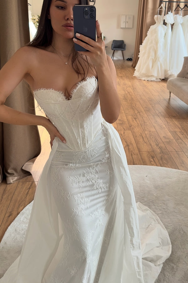 Mild Sweetheart Beadings Lace Sheath Wedding Dresses With Panel Train