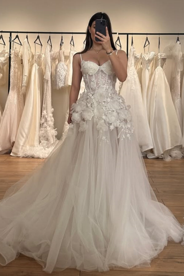 Charming Spaghetti Straps Appliques A-Line Wedding Dresses