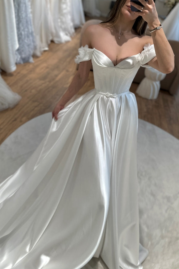Classical Off-The-Shoulder Ruffles A-Line Wedding Dresses With Flowers