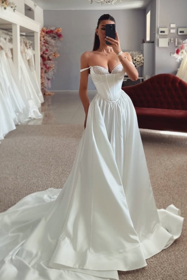 Sexy Off-The-Shoulder A Line Wedding Dresses With Beadings