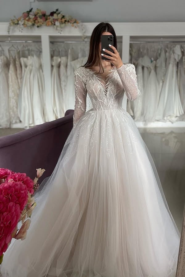 Mild V Neck Long Sleeves A Line Appliques Lace Tulle Wedding Dresses