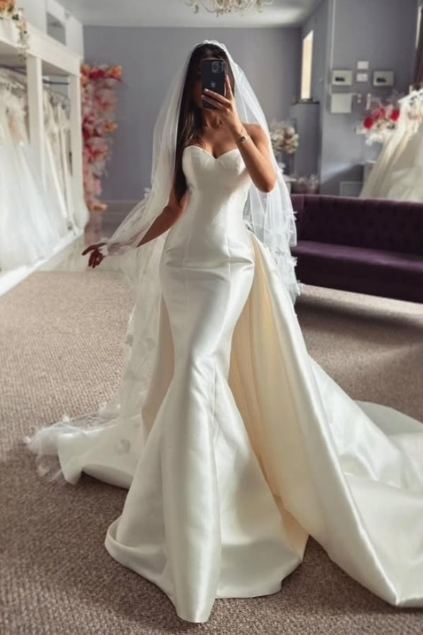Honorable Sweetheart Mermaid Detachable Train Wedding Dresses