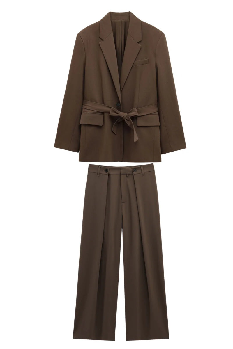 Decent Coffee Notched Lapel Women Suits With Belt